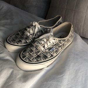 Vans Authentic Style 44